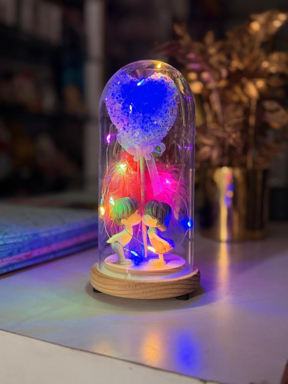 LED Heart Couple Glass Dome Lamp – Romantic Multicolor Night Light Decor - Image 3